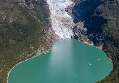 Glaciares Balmaceda y Serrano